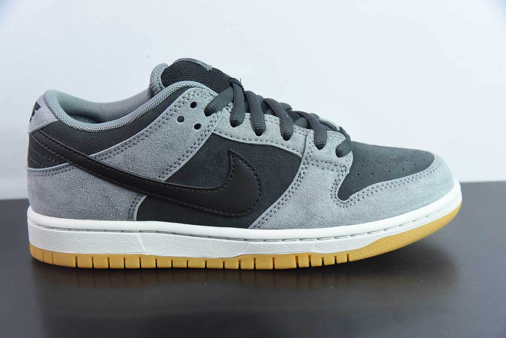 耐克Nike Dunk SB Low“DARK SMOKE GREY”灰黑色SB低帮休闲滑板鞋纯原版本 货号:HF3063-001