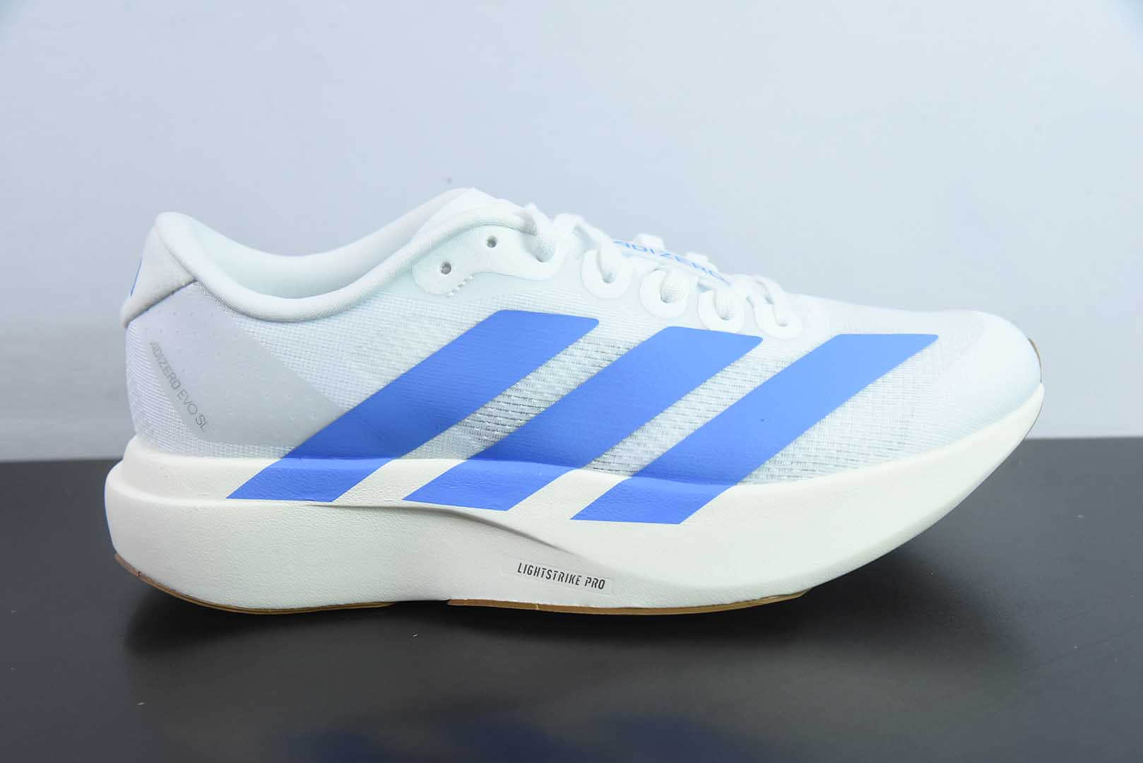 阿迪达斯Adidas Adizero Evo SL阿迪白蓝超轻透气缓震跑鞋纯原版本 货号:JS4454