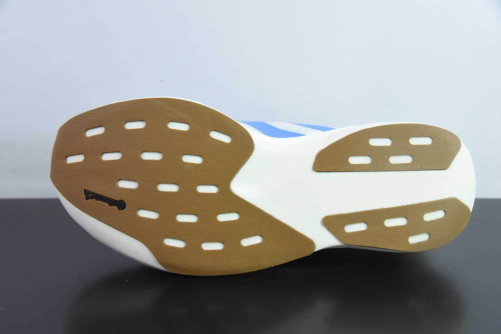 阿迪达斯Adidas Adizero Evo SL阿迪白蓝超轻透气缓震跑鞋纯原版本 货号:JS4454