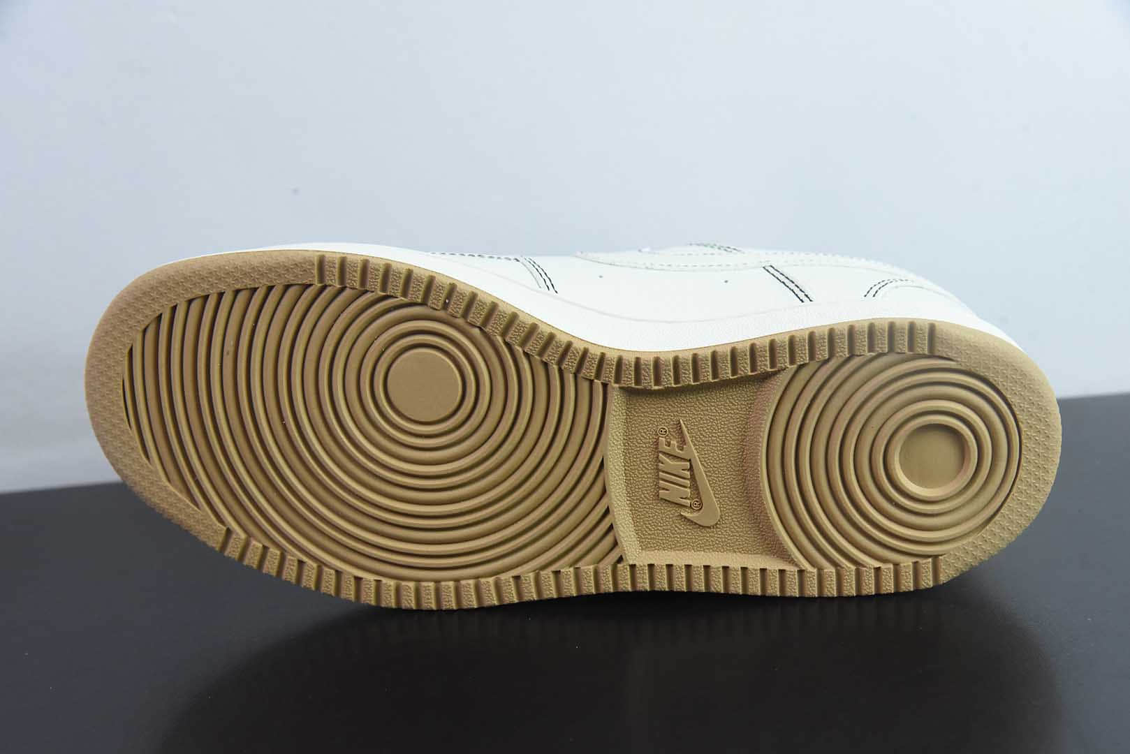 耐克Nike Air Force 1'07 Supreme联名米白印花小空军低帮休闲板鞋纯原版本  货号：CS5288-013