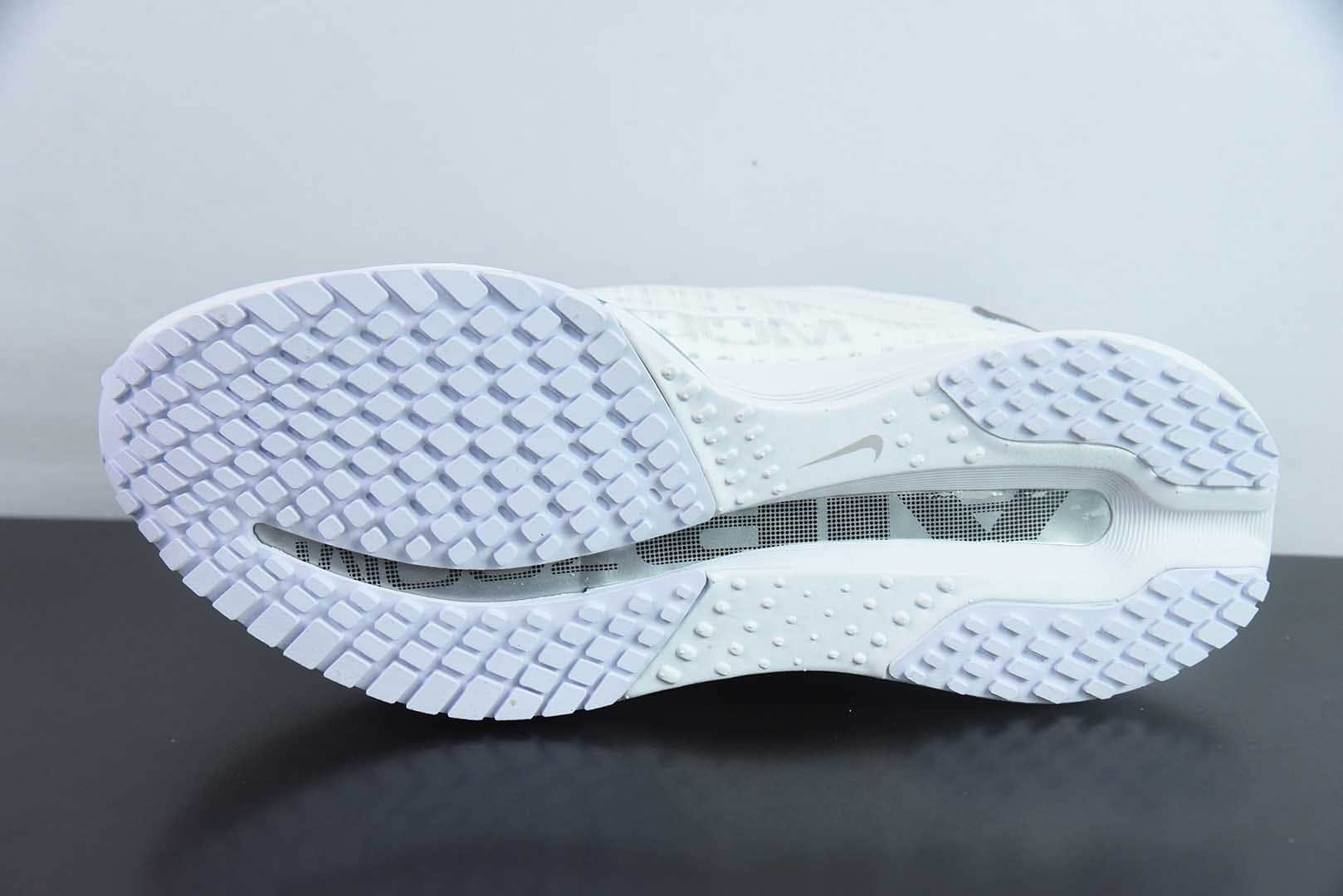 耐克Nike Pegasus Premium 耐克白黑全掌气垫跑步运动鞋纯原版本 货号：HQ2592 - 102